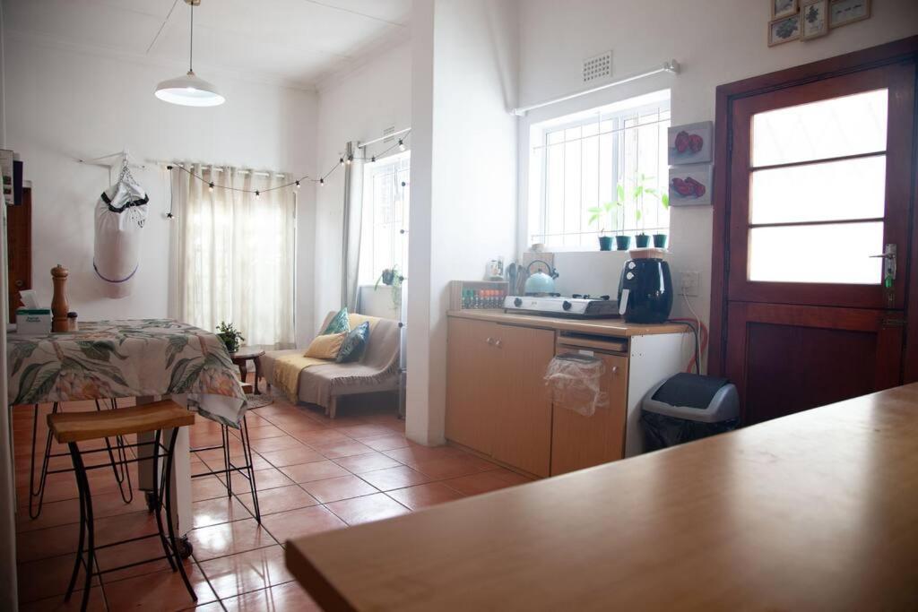 Apartment Entire 2 Bedroom House In Observatory Kapstadt
